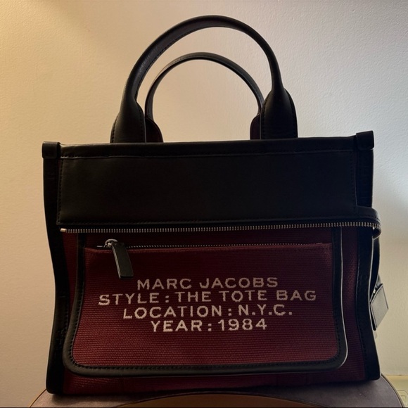 Marc Jacobs The Inside Out Jacquard Medium Tote Bag - Picture 3 of 13
